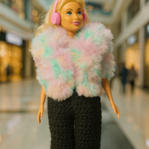 Ava, la reine du shopping